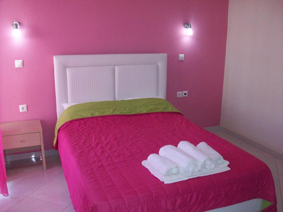 Mavridis Rooms 2 Nikiti  Exteriör bild