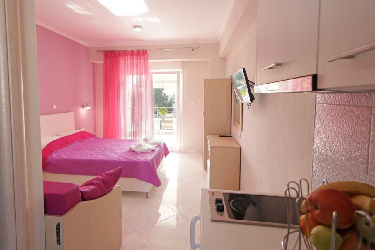 Mavridis Rooms 2 Nikiti  Exteriör bild