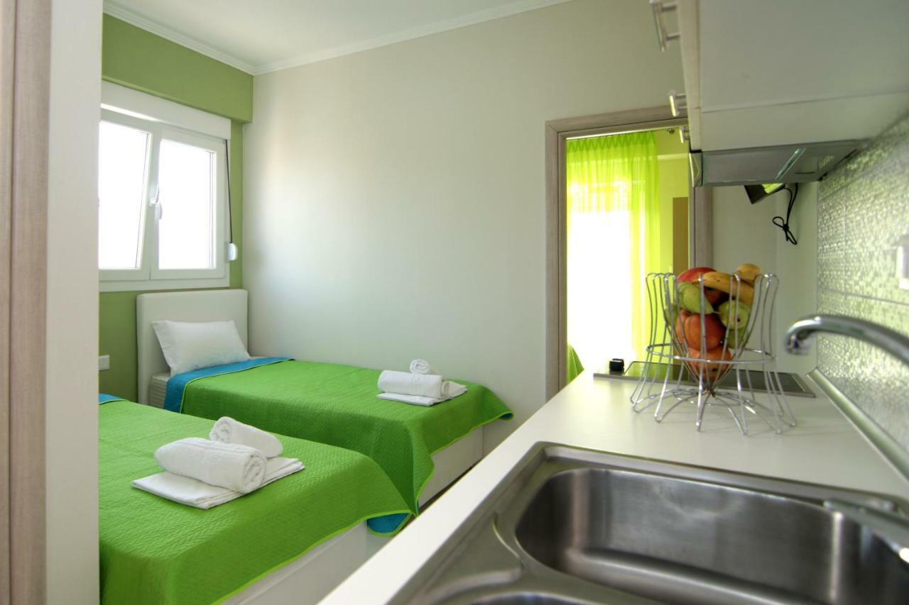 Mavridis Rooms 2 Nikiti  Exteriör bild